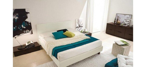 蓝色图片来自tukumajia在不一样的蓝 蓝色卧室室内设计的分享