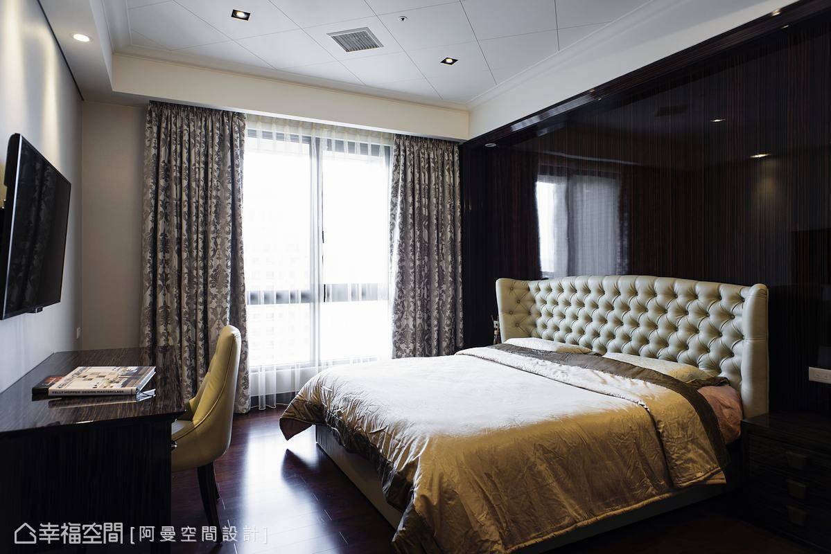 欧式 床 窗帘 次卧图片来自tukumajia在165方欧式三居的分享