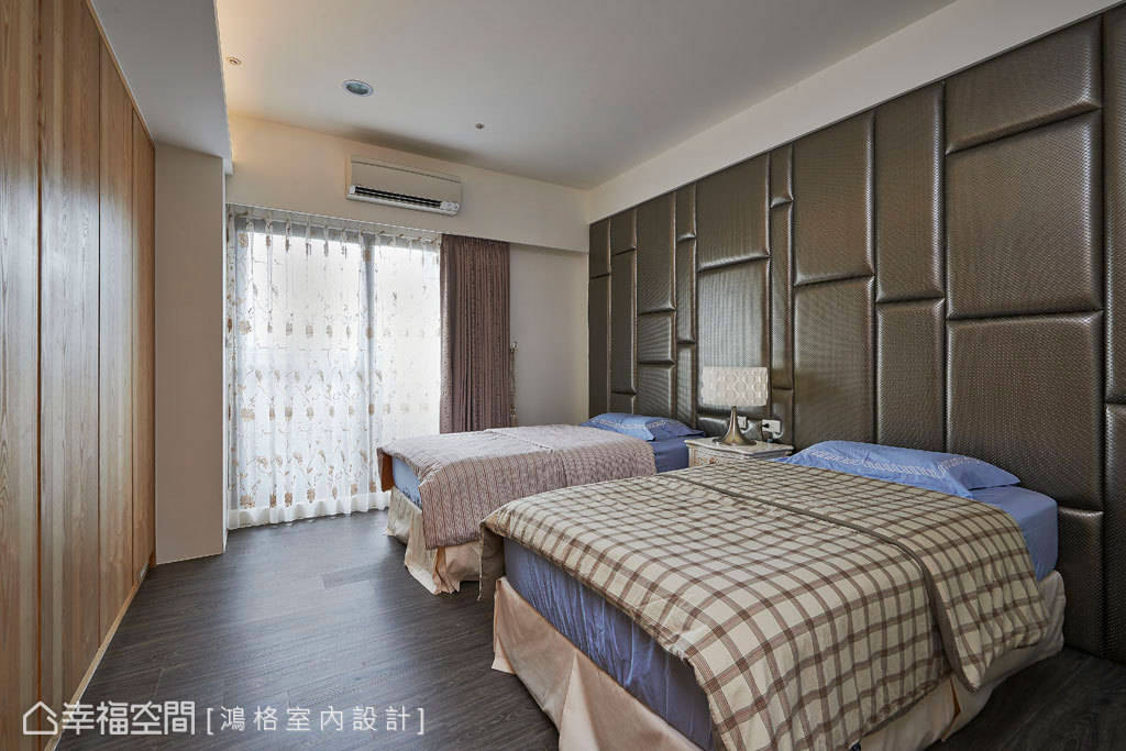 现代 简约 床 次卧图片来自tukumajia在215方现代简约三居的分享