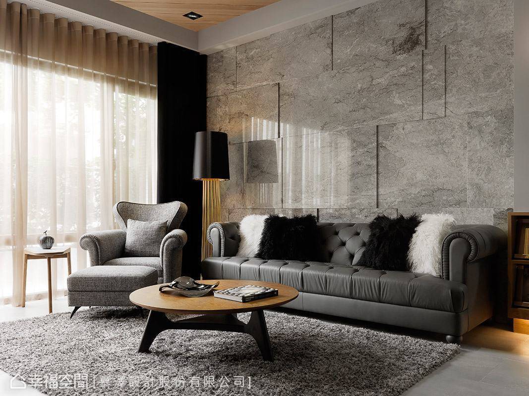 现代 简约 沙发 客厅图片来自tukumajia在330方现代简约复式的分享