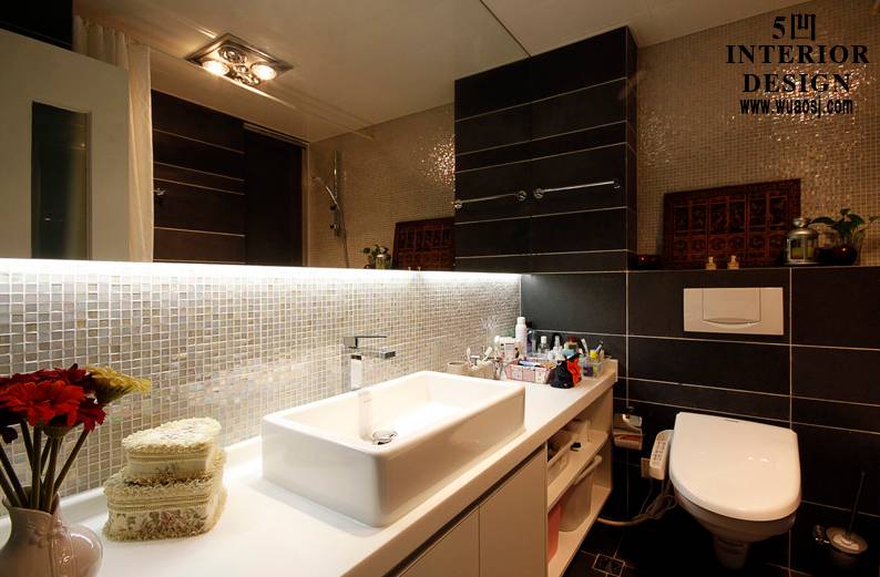 卫生间图片来自tukumajia在150平现代简约三居室的分享