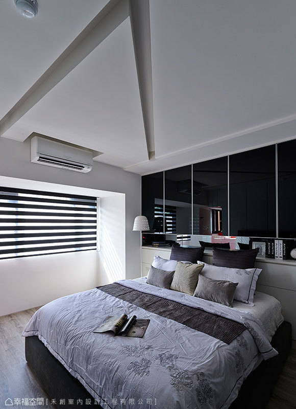 客厅 简约 床 床头柜 主卧图片来自tukumajia在106方简约三居的分享