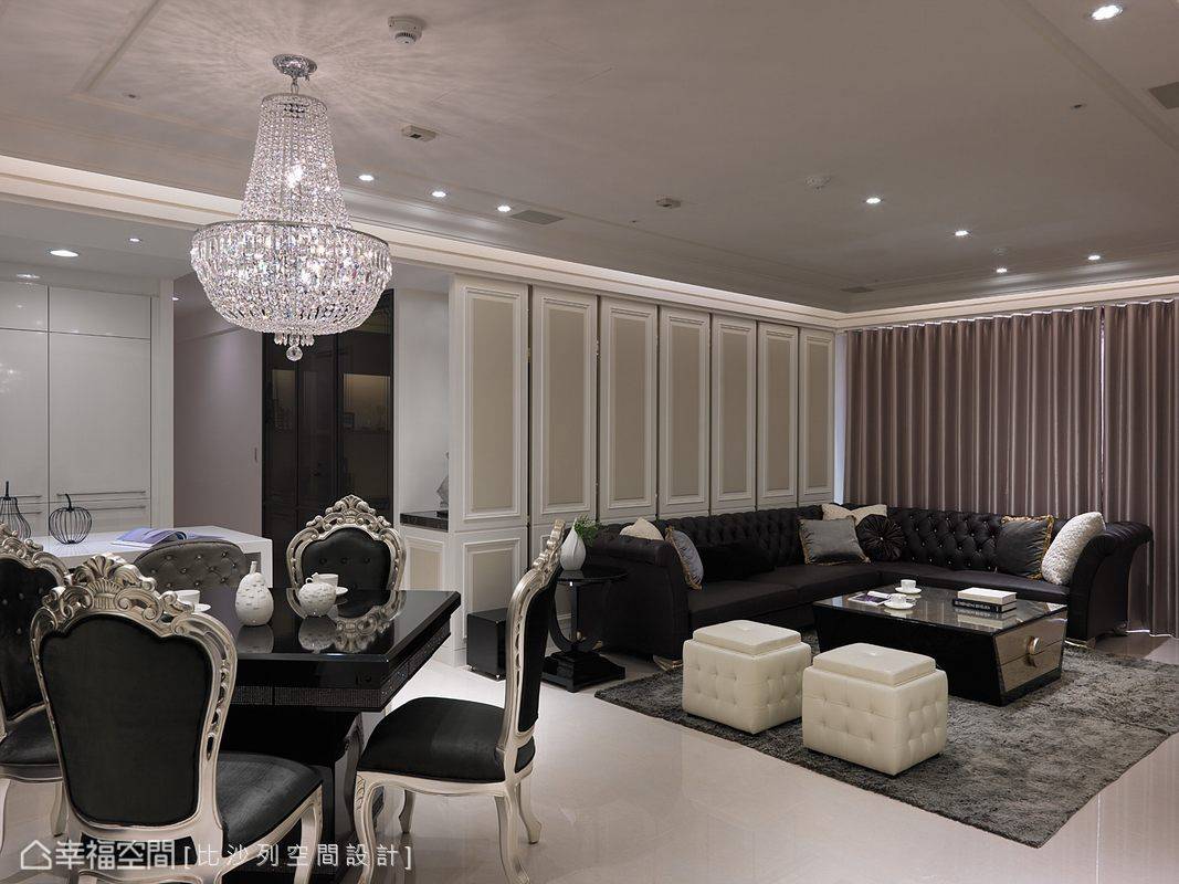 欧式 沙发 收纳 客厅图片来自tukumajia在149方欧式四居的分享