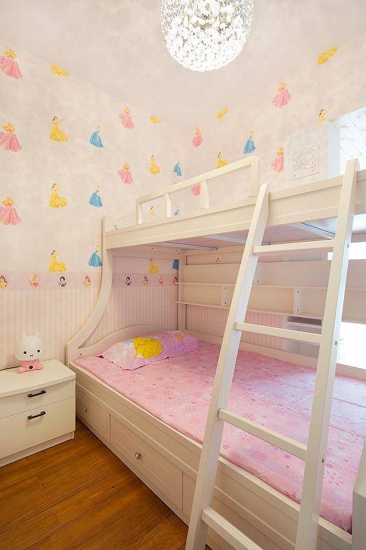 儿童房图片来自tukumajia在115平现代简约二居室的分享