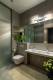 
                                    哑光素色瓷砖铺贴拼装出一个具有现代精致感的卫生间。