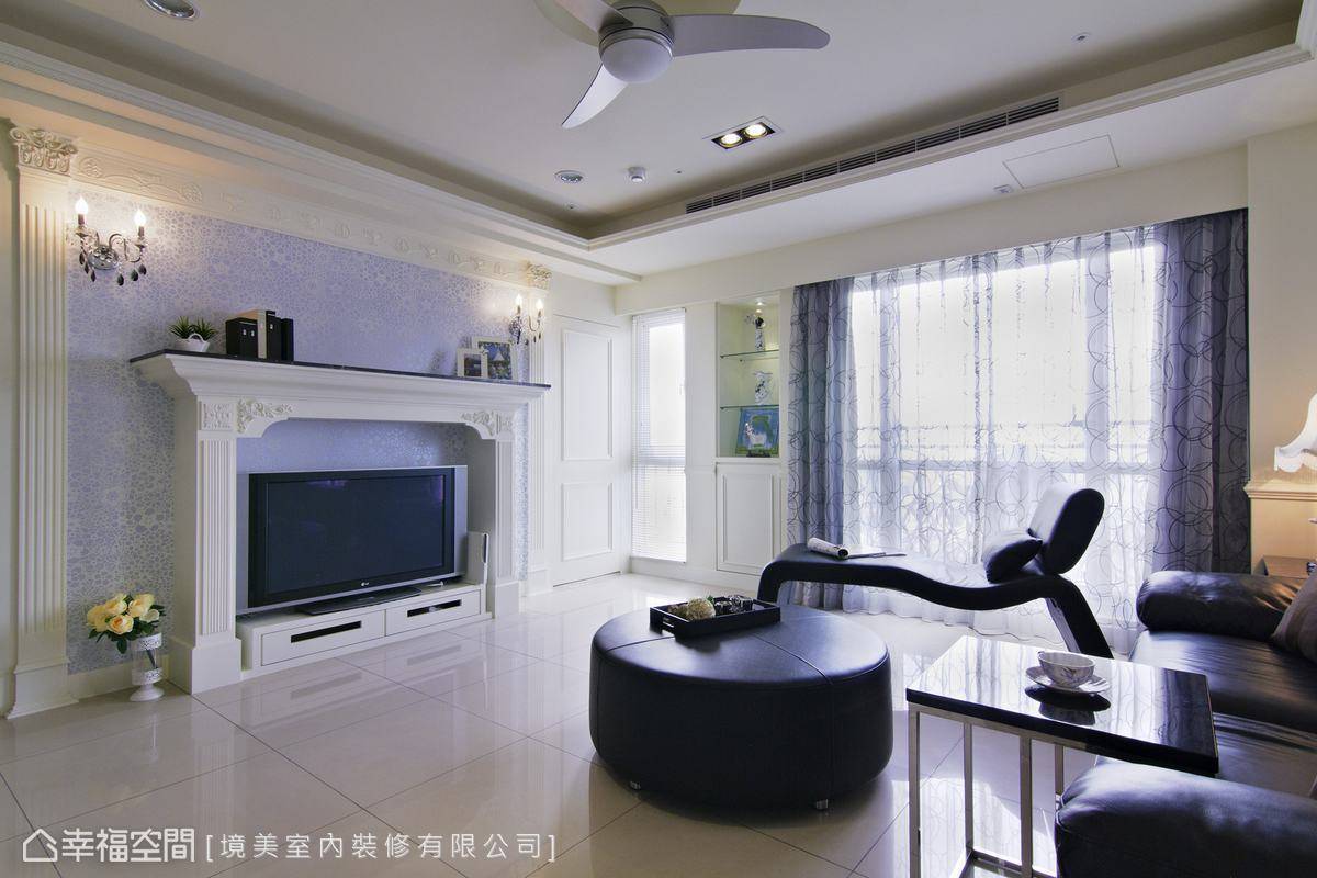 欧式 白色 电视柜 客厅图片来自tukumajia在89方欧式三居的分享