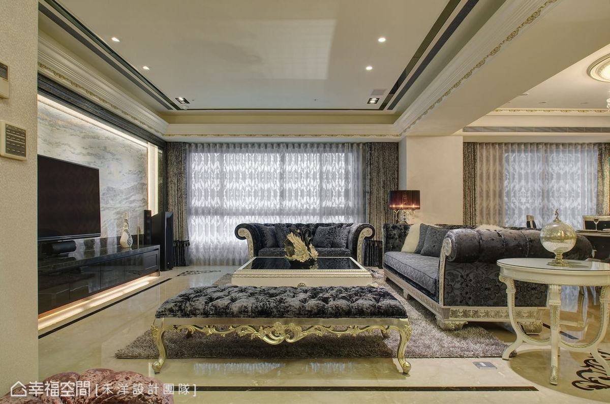 欧式 客厅图片来自tukumajia在429方欧式四居的分享