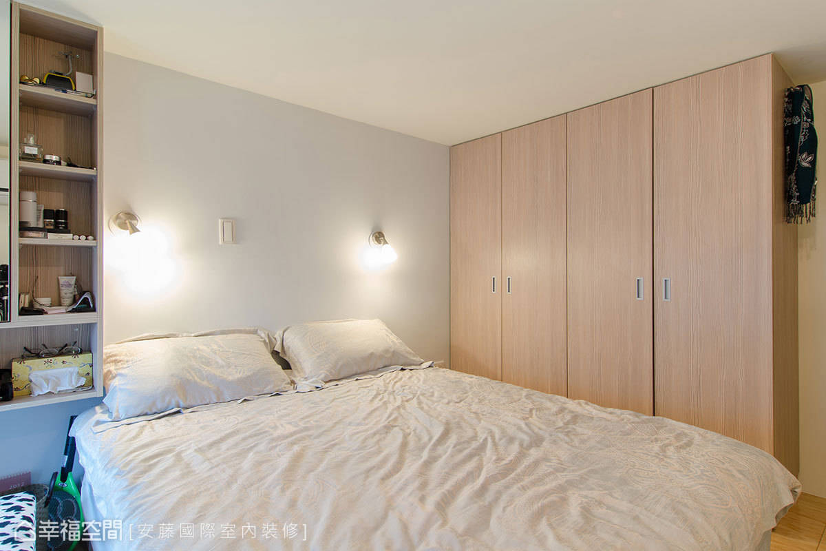 现代 简约 床 卧室图片来自tukumajia在106方现代简约二居的分享