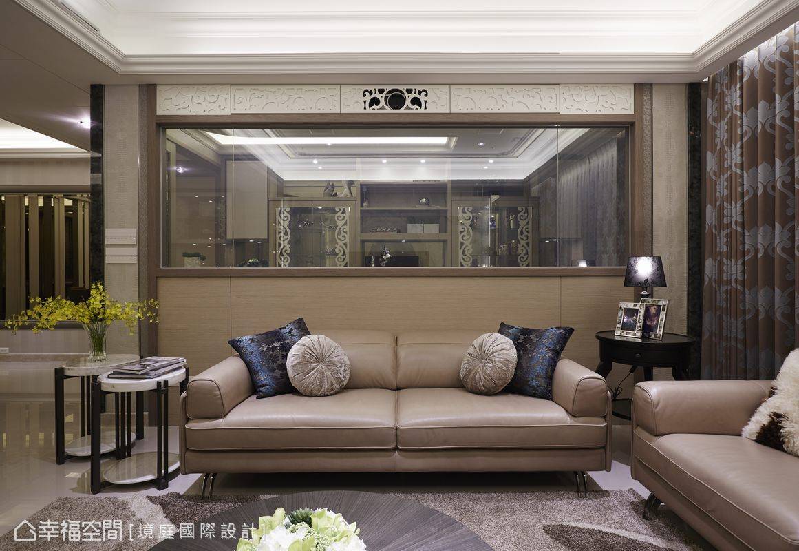 书房 欧式 白色 沙发 收纳 客厅图片来自tukumajia在231方欧式二居的分享