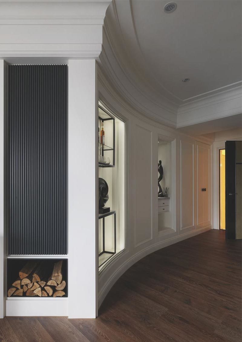 从玄关进门,脱下鞋子后,入眼所见就是这道特别的弧型走廊,是淑绢设计